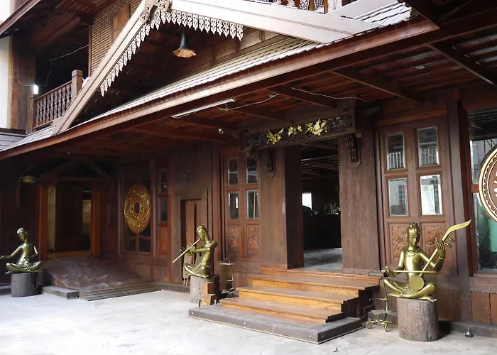 True Siam Rangnam 酒店 4*